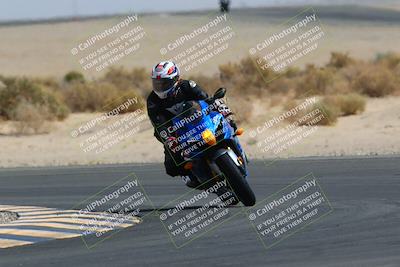 media/Mar-28-2022-Superbike Trackdays (Mon) [[b8603d0f67]]/Open Track Time/Turn 16/